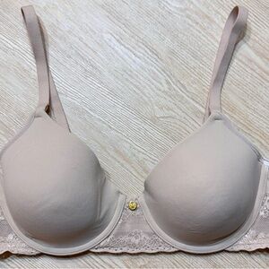 Natori 38A Nude Lace Trim T-Shirt Bra Smooth Molded Underwire Beige